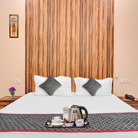 Sangam International Group Of Hotels Аллахабад Экстерьер фото