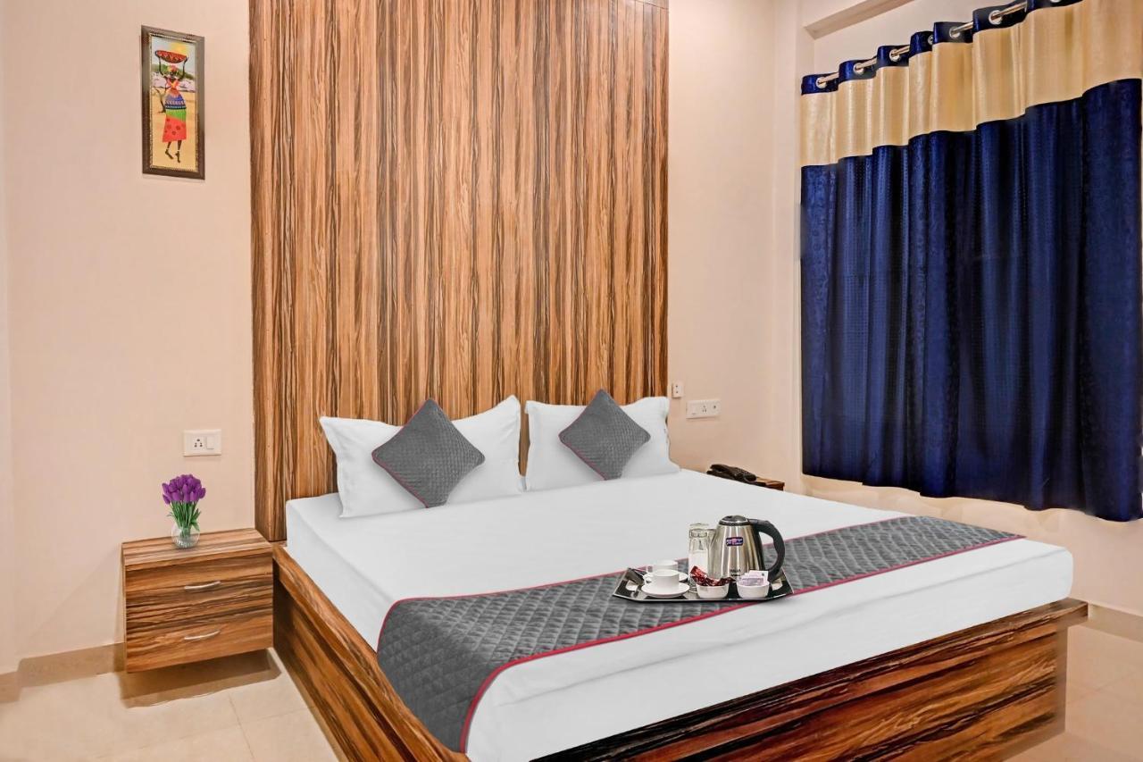 Sangam International Group Of Hotels Аллахабад Экстерьер фото