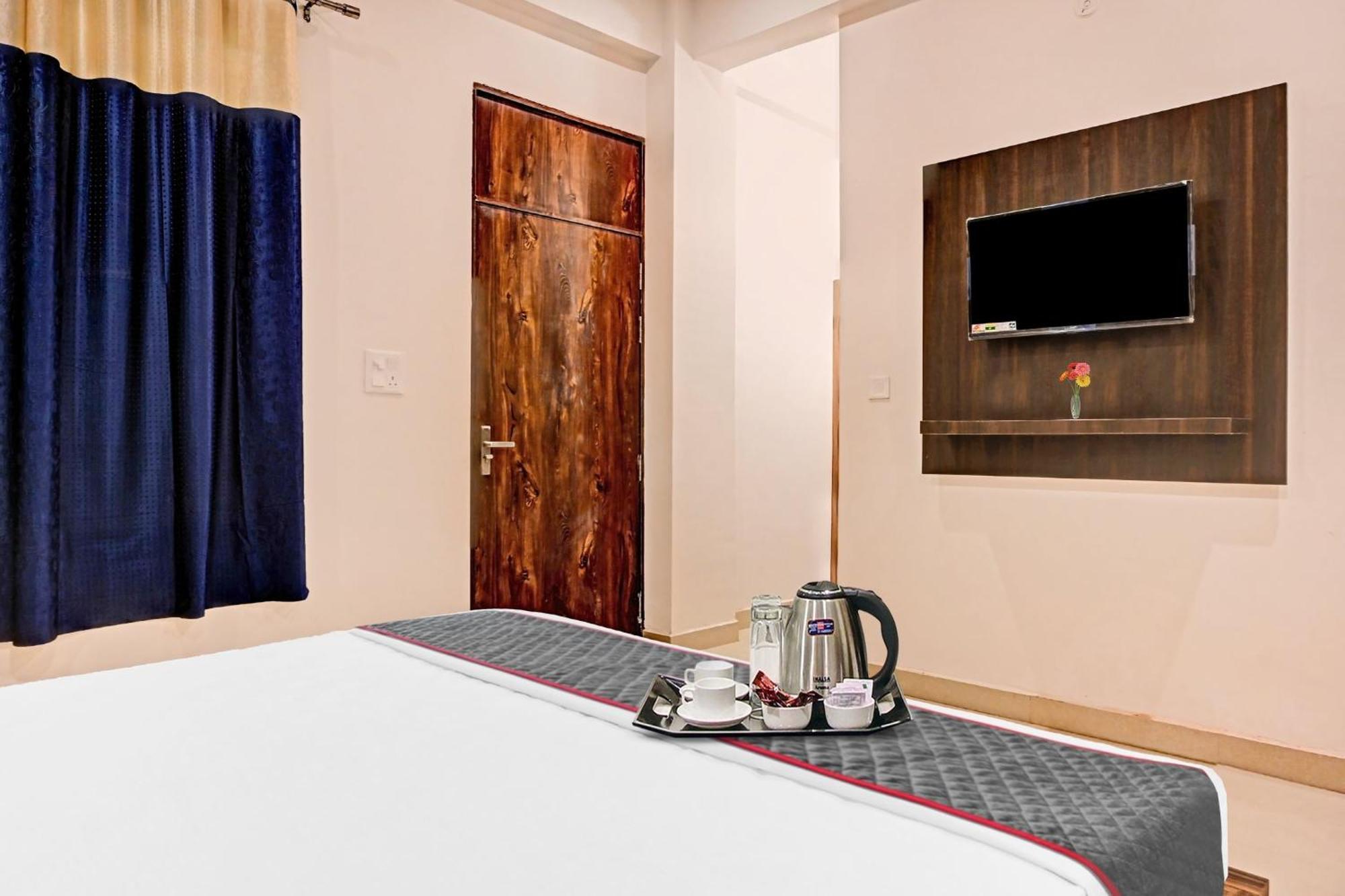Sangam International Group Of Hotels Аллахабад Экстерьер фото